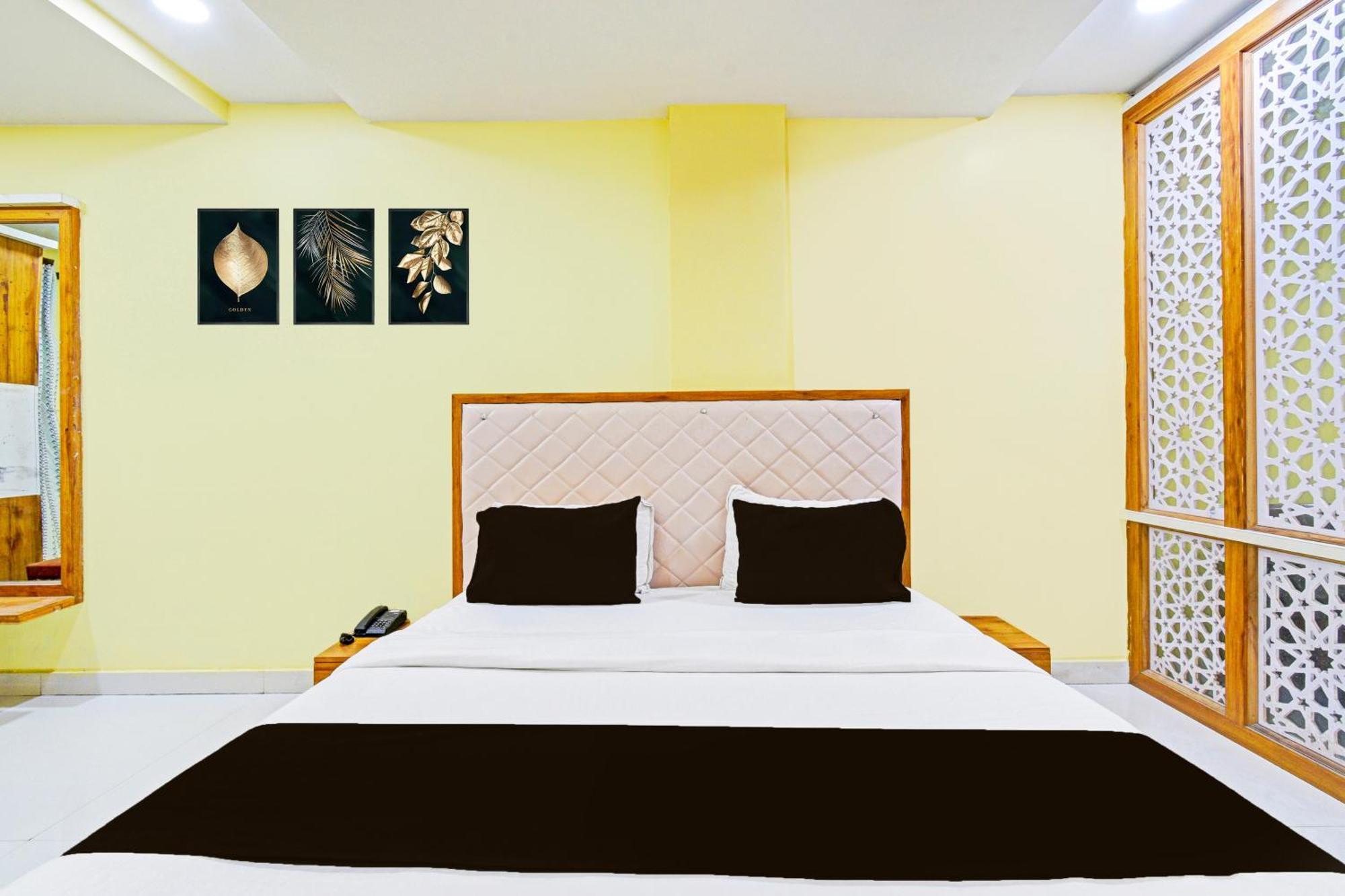 Super Townhouse Mancherial Mancherāl 外观 照片