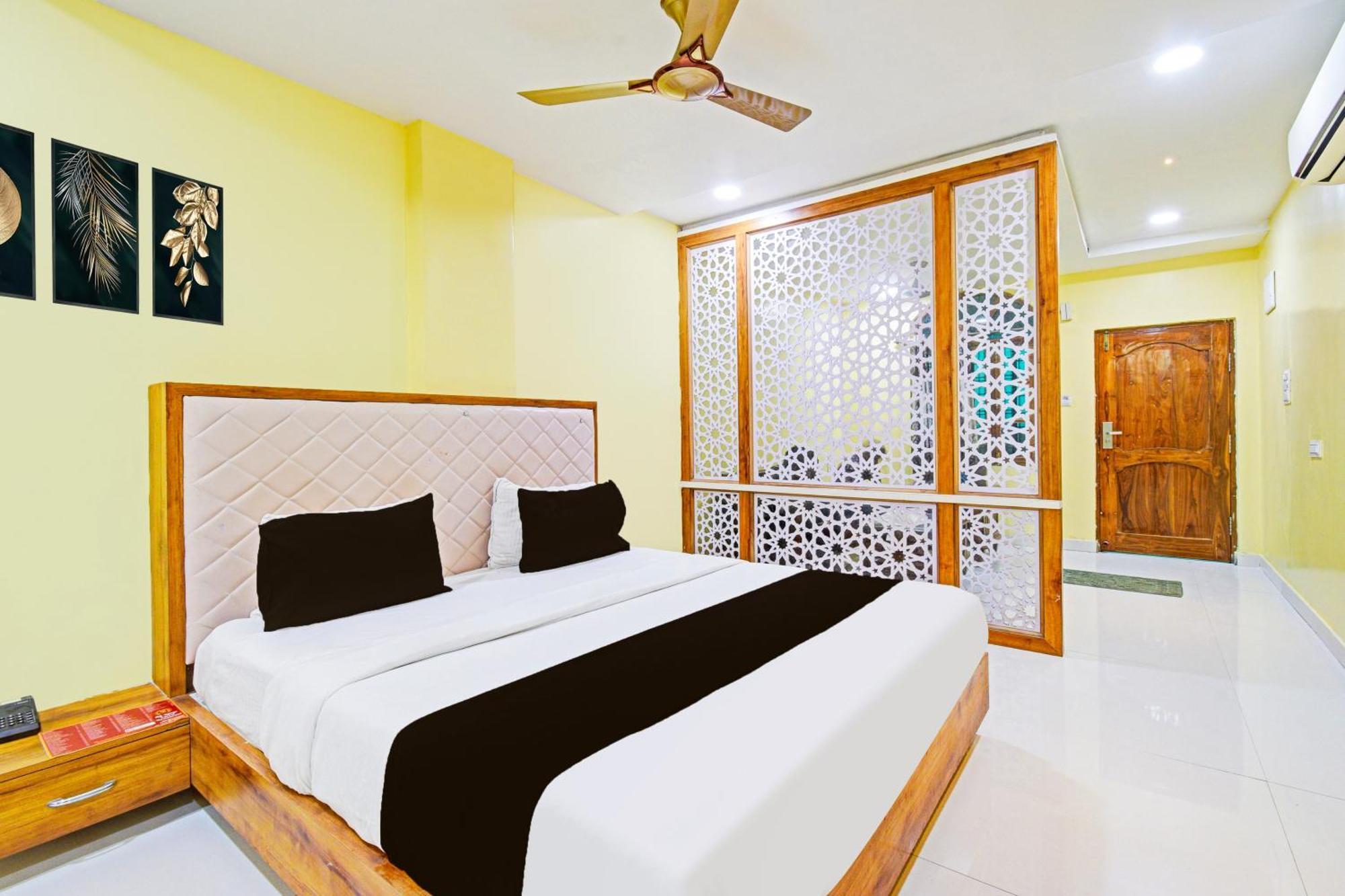 Super Townhouse Mancherial Mancherāl 外观 照片
