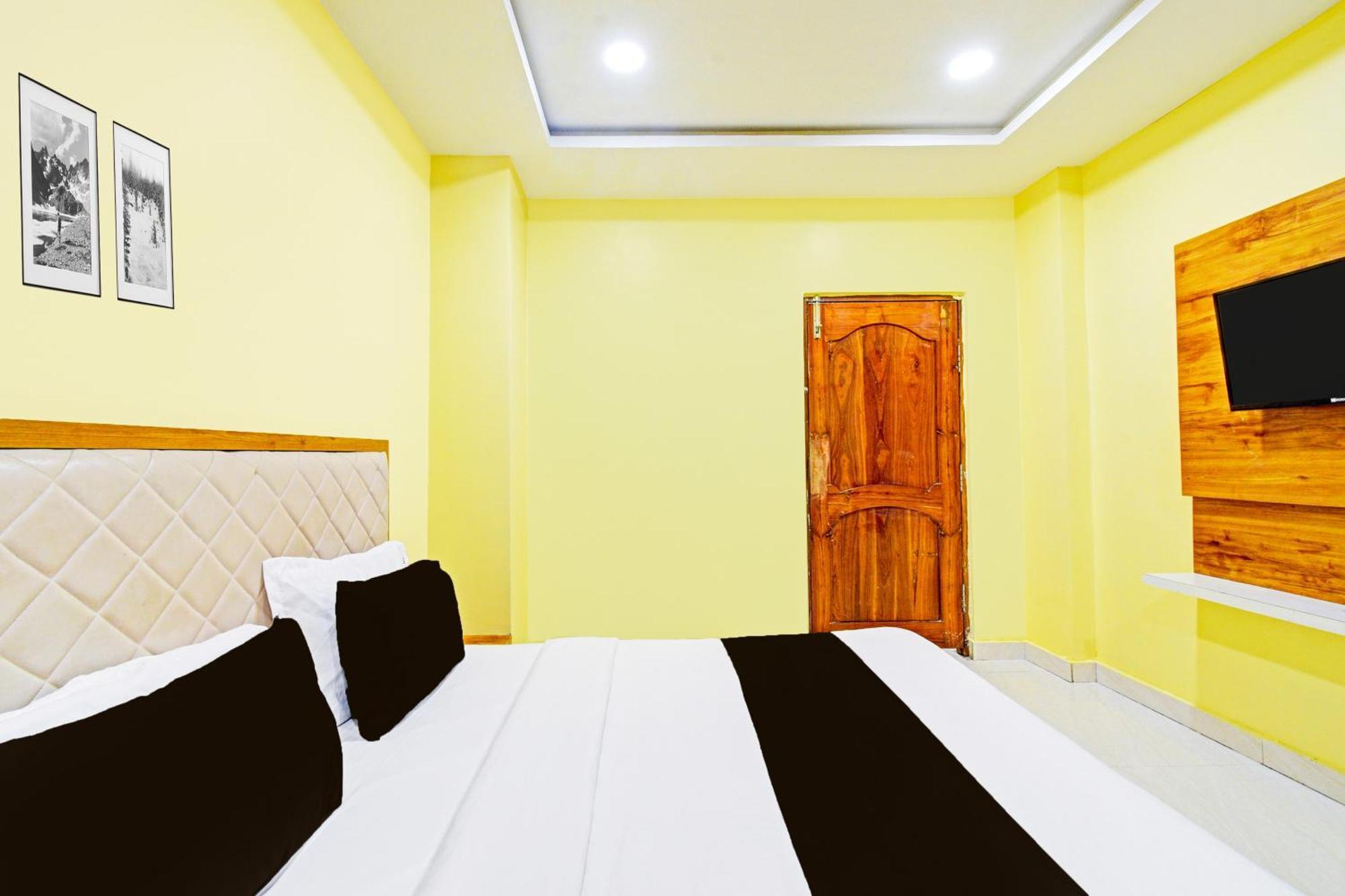 Super Townhouse Mancherial Mancherāl 外观 照片